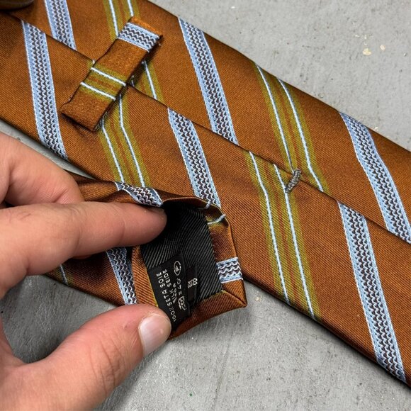 Ermenegildo Zegna Tie 100% Silk Made in Italy Bronze Striped Satin 3.75" - Picture 6 of 7